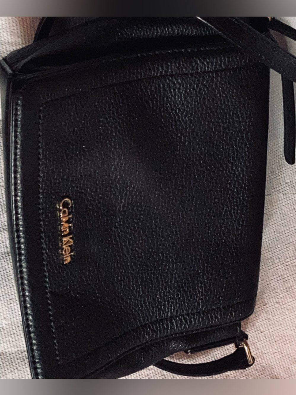 Calvin Klein Pebbled Black Leather Crossbody Purse (Like New)